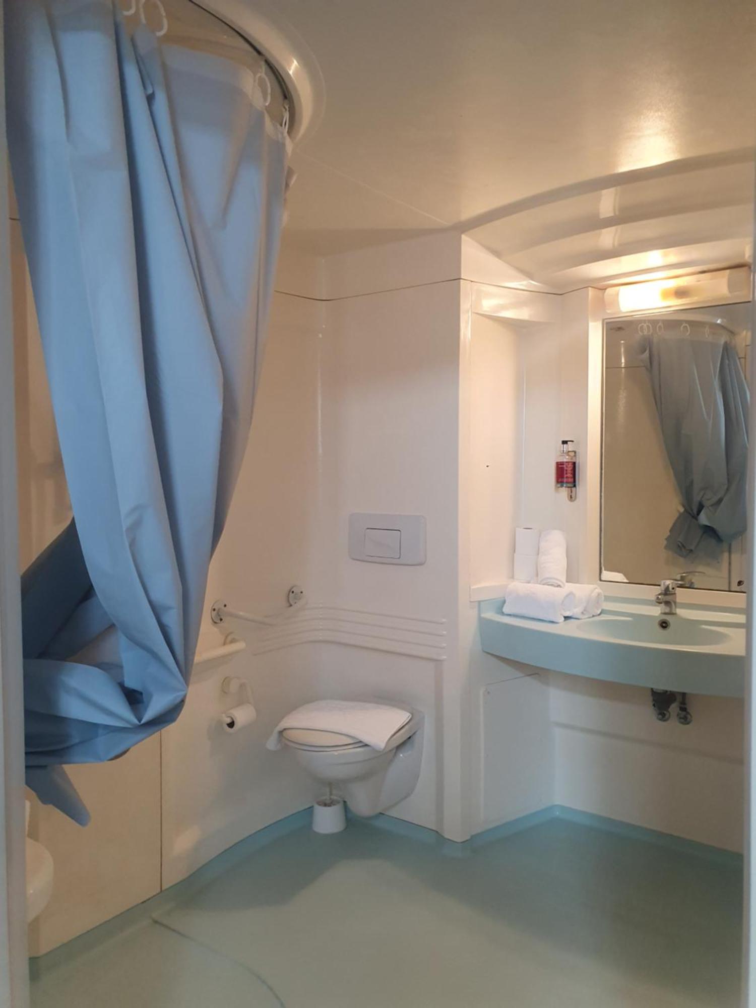 Hotel Du Musee De L'Eau Pont-en-Royans Eksteriør billede