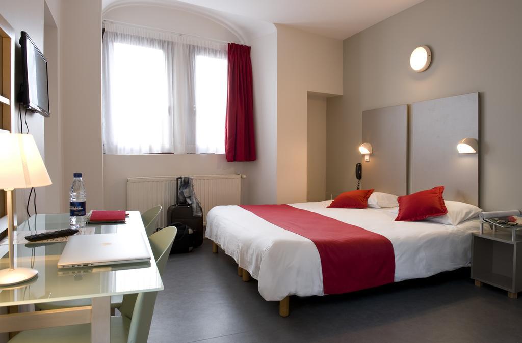 Hotel Du Musee De L'Eau Pont-en-Royans Værelse billede